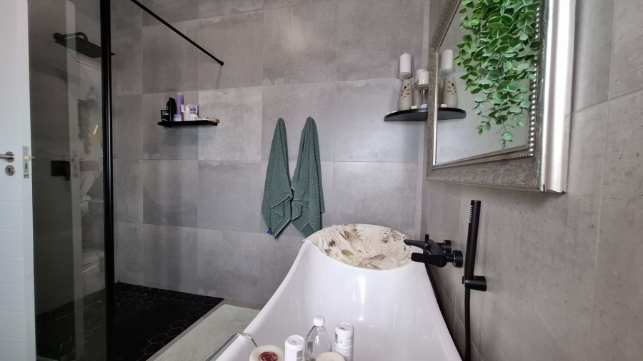 3 Bedroom Property for Sale in Witsand Western Cape